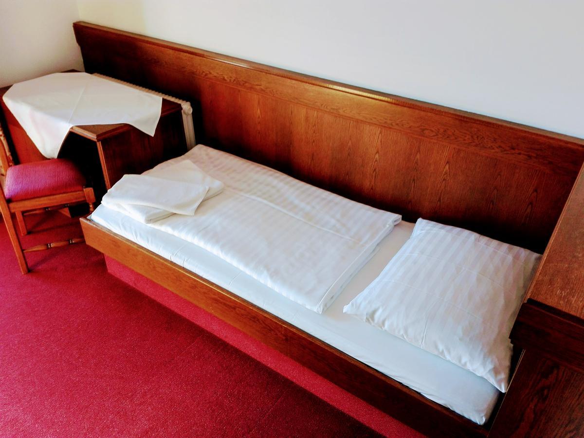 Mosers Pension Villach Bagian luar foto